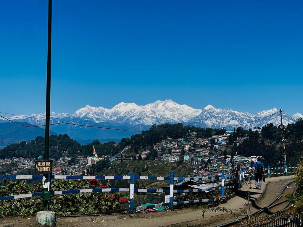 דרג'ילינג International Youth Hostel Darjeeling מראה חיצוני תמונה